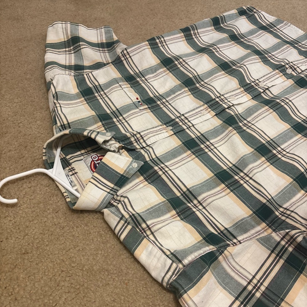 LARGE LARRO BUTTON UP - Picture 4 of 5